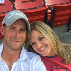 Meet your Posher, Cory